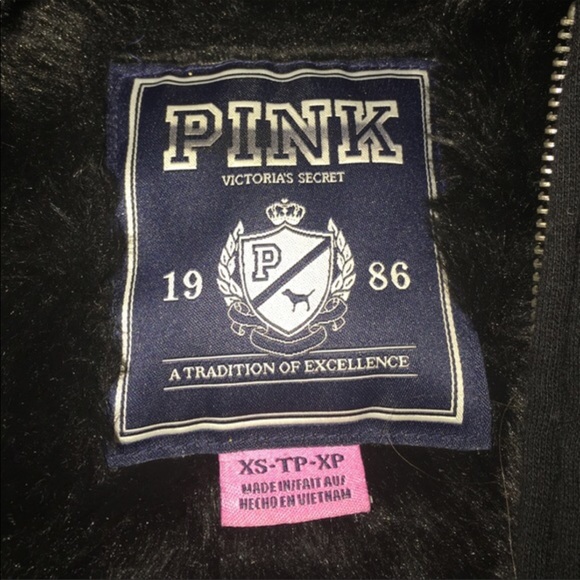 Thick Victoria secret jacket hardly used - Picture 1 of 3